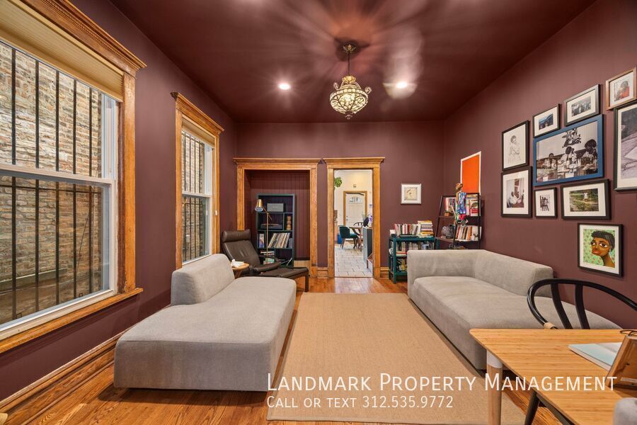 4758 S Champlain Ave property image