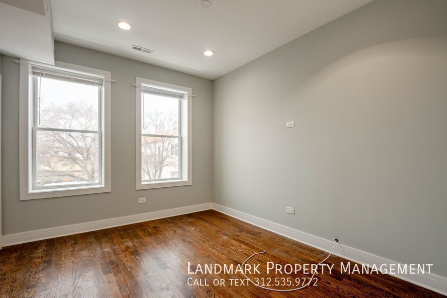 2353 W 18th Place Unit 2F property image