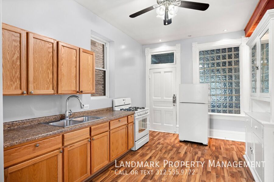 1124 N Wolcott Ave Unit 1 property image