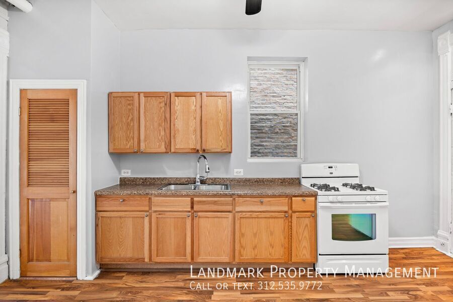 1124 N Wolcott Ave Unit 1 property image