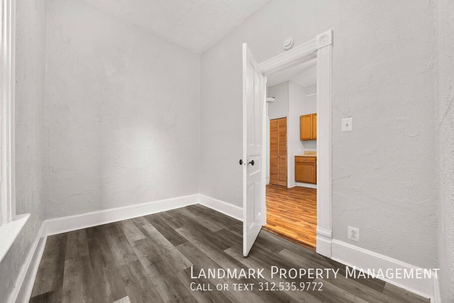 1124 N Wolcott Ave Unit 2 property image