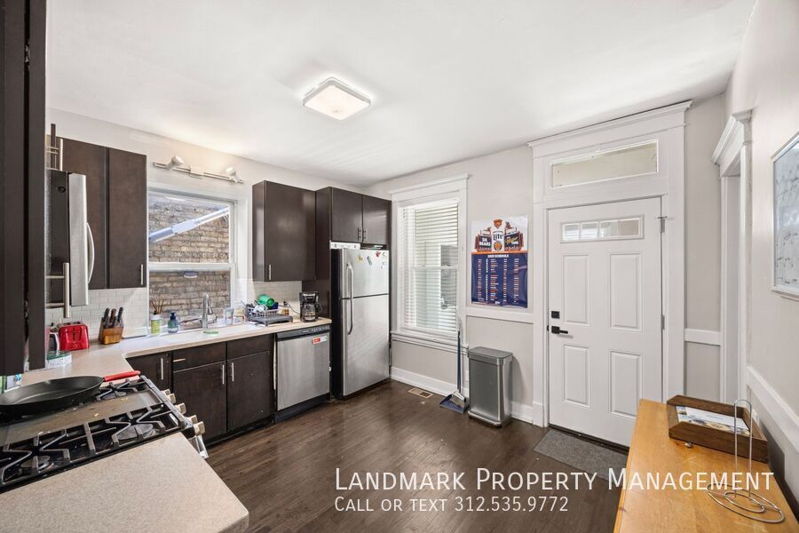 3521 N Western Ave Unit 1 property image