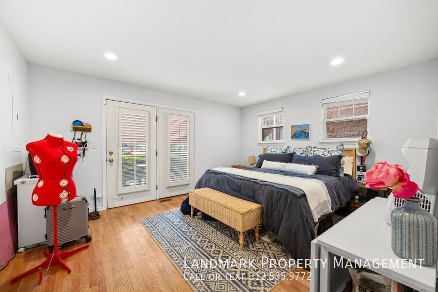 655 W Division St Unit A property image