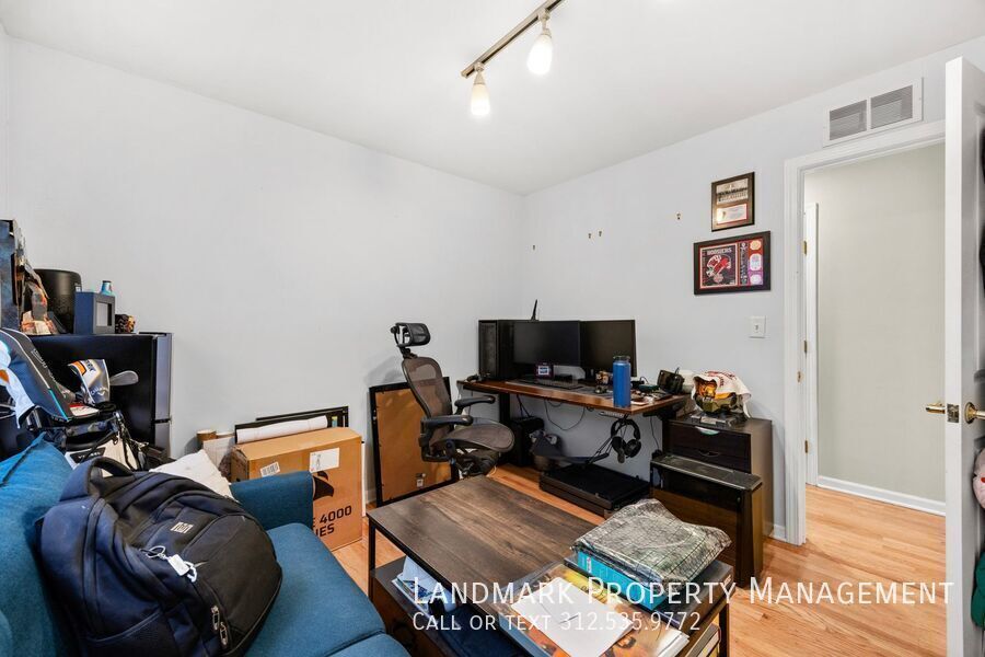 655 W Division St Unit A property image