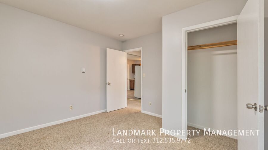 26045 S Oak Rd Unit 3 property image