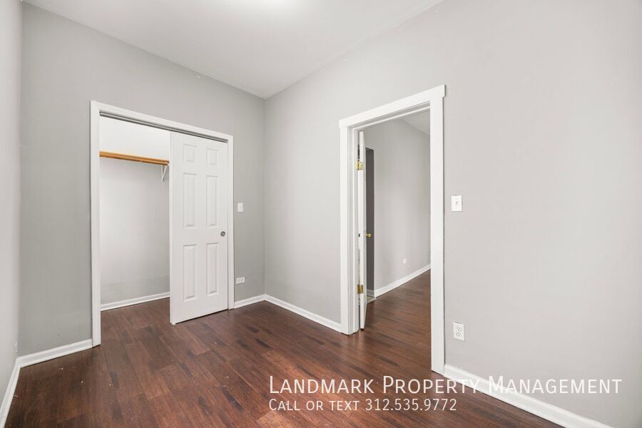 2947 N Avers Ave Unit 2 property image