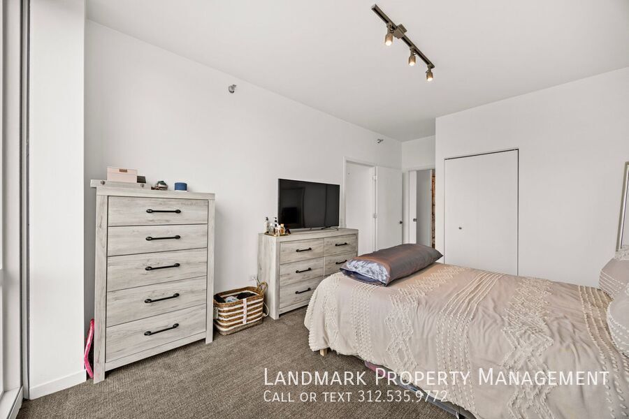757 N Orleans St Unit 1910 property image