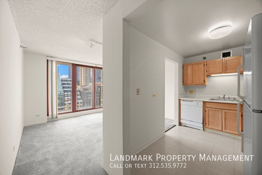200 N Dearborn St Unit 3201 property image