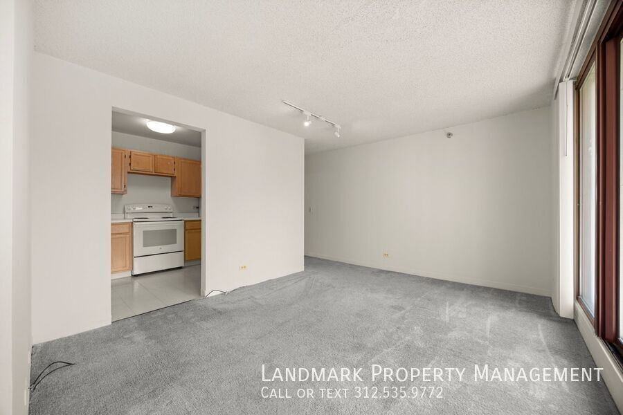 200 N Dearborn St Unit 3201 property image