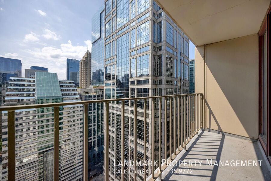 200 N Dearborn St Unit 3201 property image