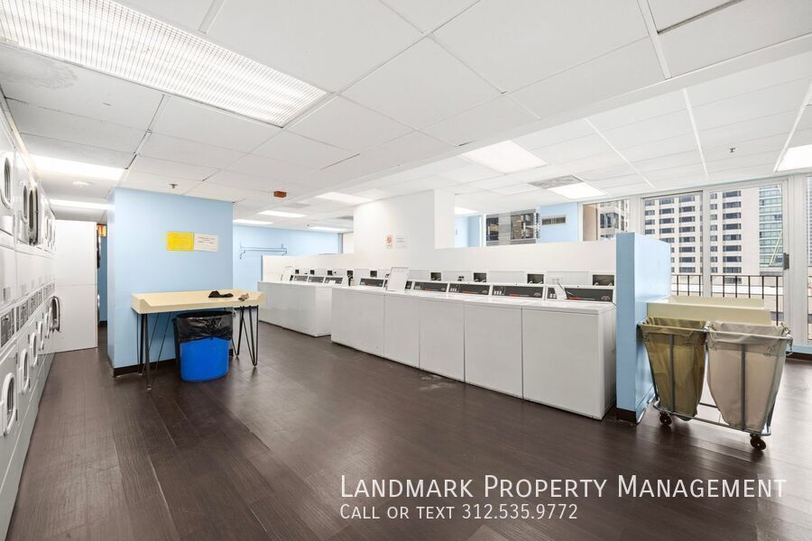 200 N Dearborn St Unit 3201 property image