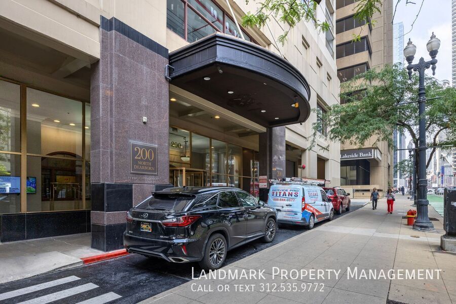 200 N Dearborn St Unit 3201 property image