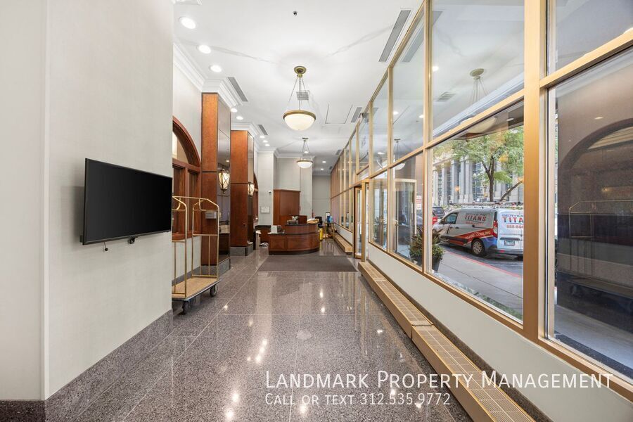 200 N Dearborn St Unit 3201 property image