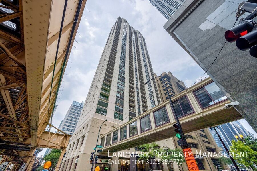 200 N Dearborn St Unit 3201 property image