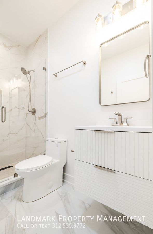 1726 W Cullerton St Unit 1 property image