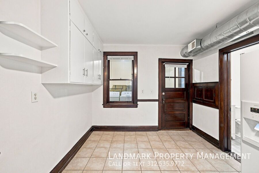 2962 N Allen Ave Unit B property image
