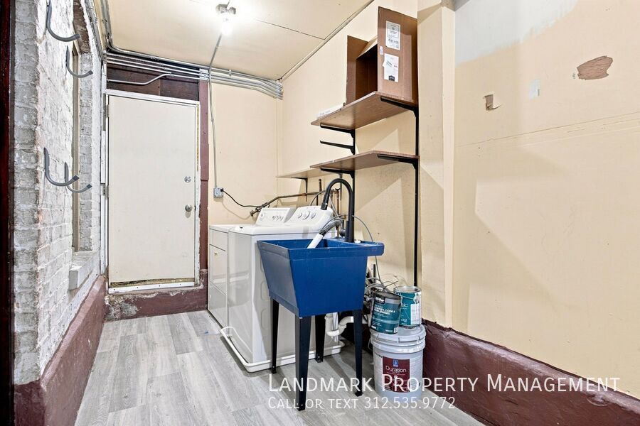 2962 N Allen Ave Unit B property image