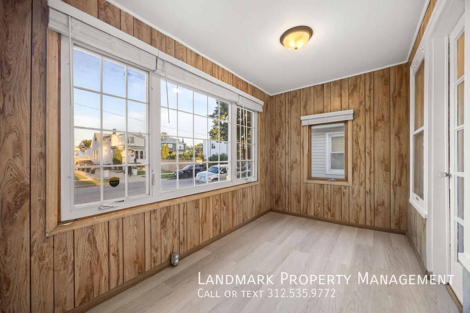 3030 N Normandy Ave property image