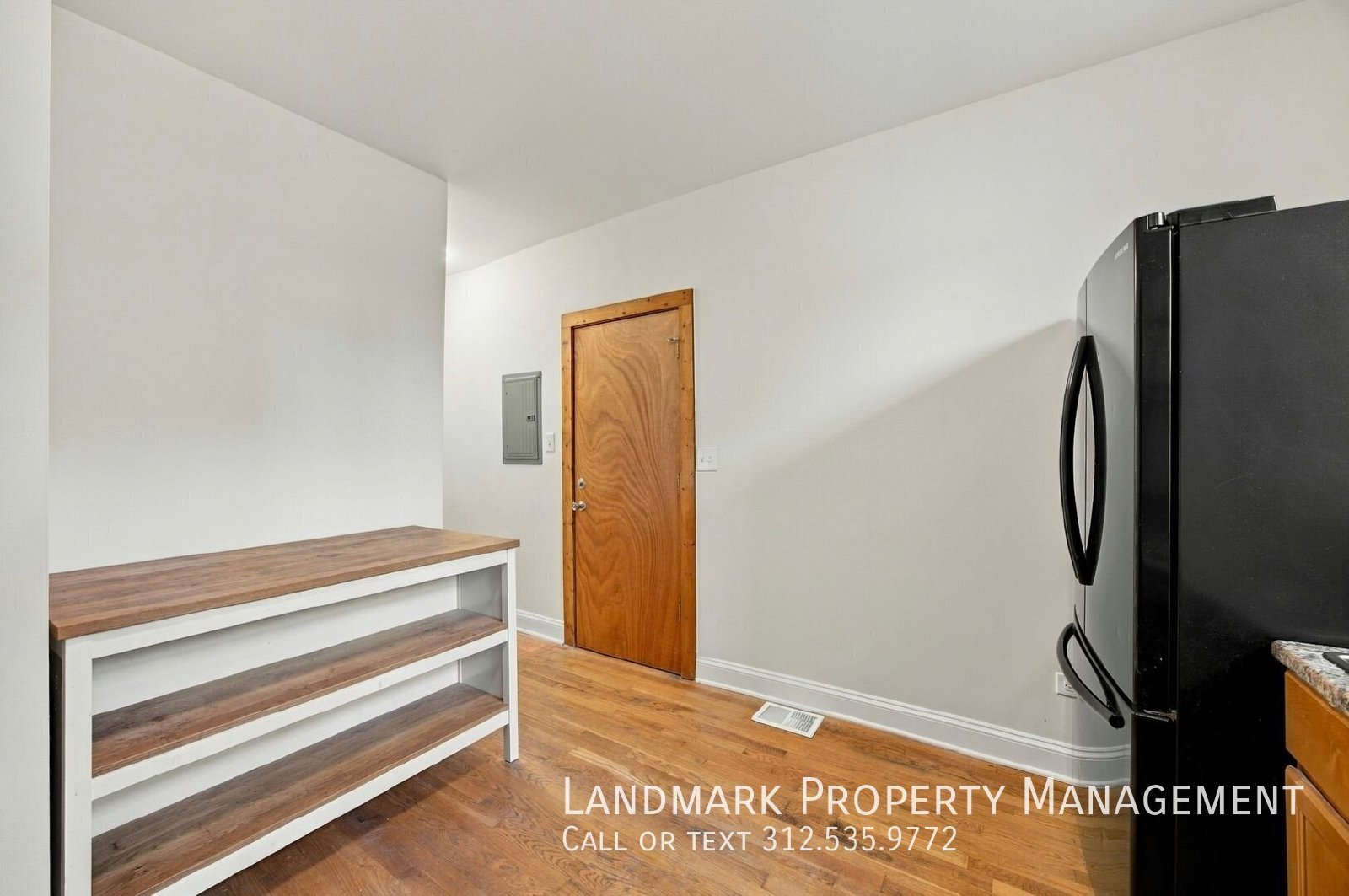 1340 N Rockwell St Unit 1 property image