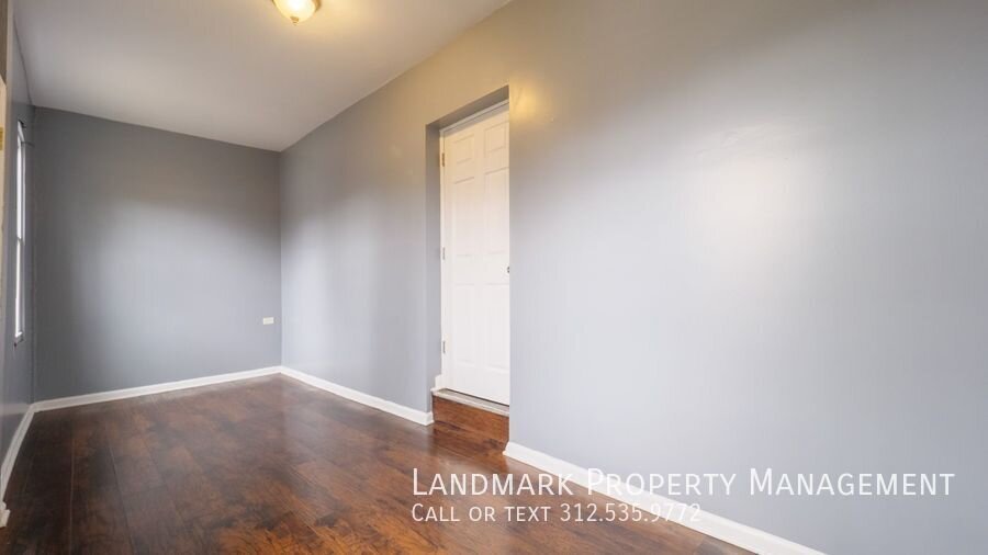 9521 S Yale Ave property image
