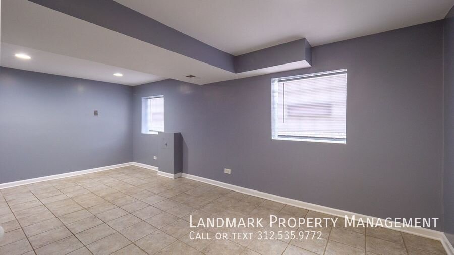9521 S Yale Ave property image