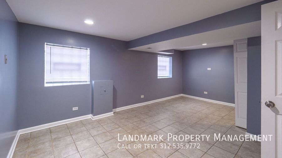 9521 S Yale Ave property image