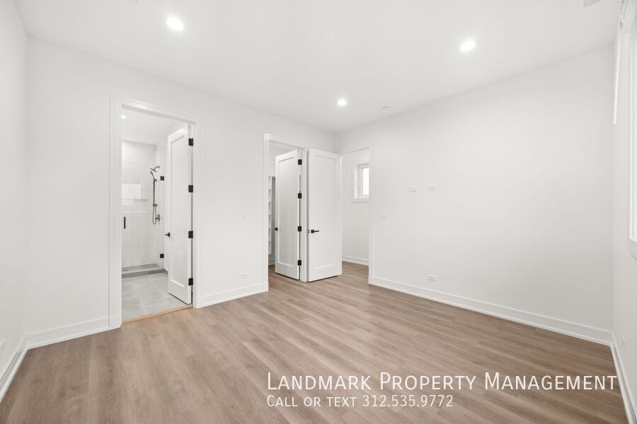 1545 N Artesian Ave Unit 3 property image