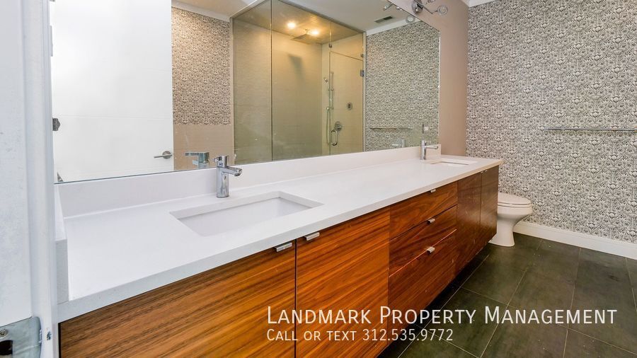 1515 N Mohawk Street Unit 3 property image