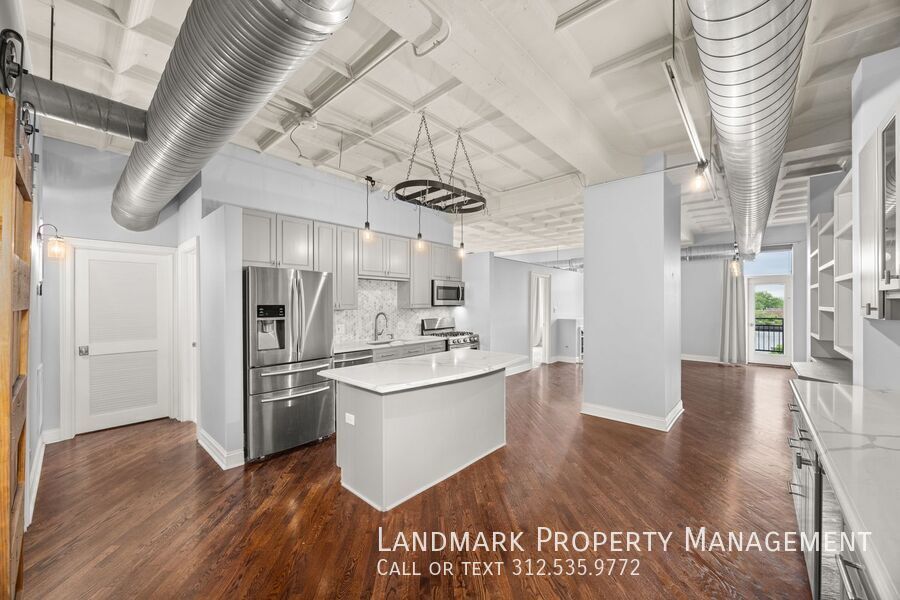 1307 S Wabash Ave Unit 411 property image