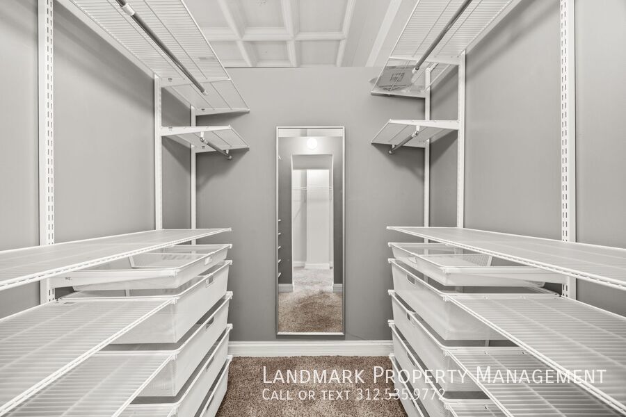 1307 S Wabash Ave Unit 411 property image