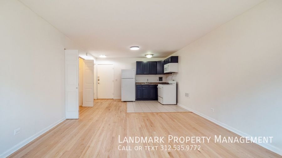 2401 W Balmoral Ave  Unit 2D property image