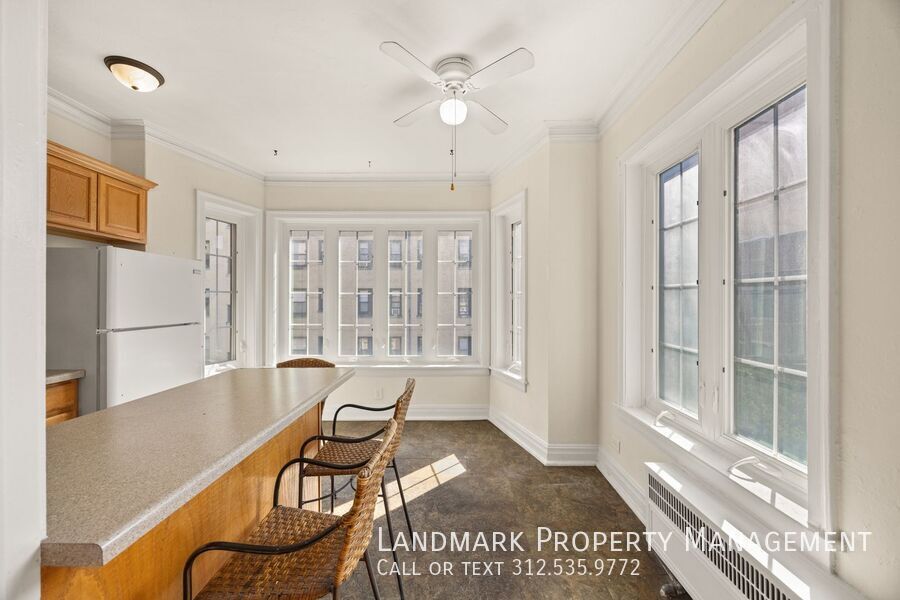 5464 S Cornell Ave Unit 3H property image