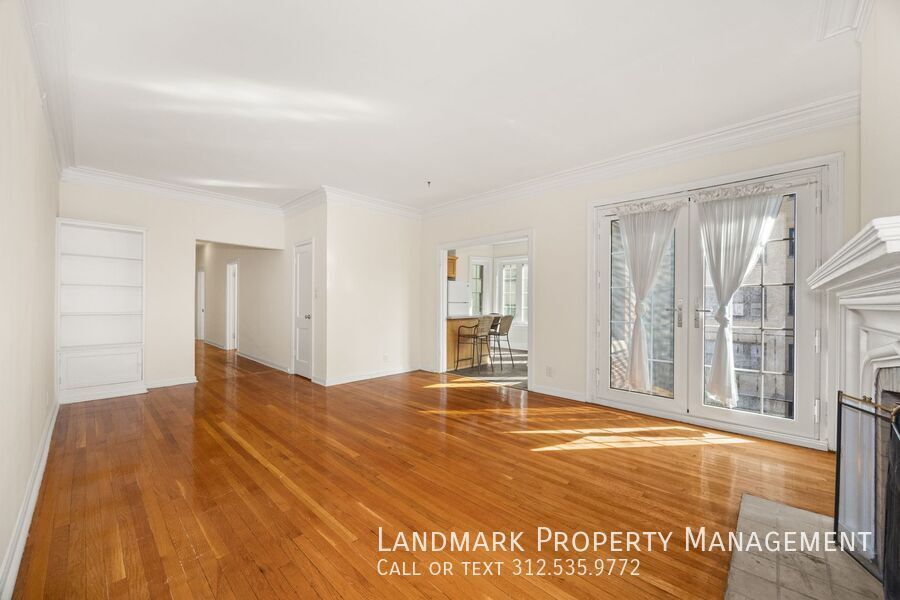 5464 S Cornell Ave Unit 3H property image