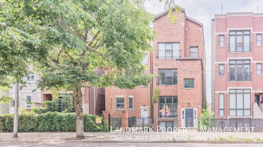 1524 N Bosworth Unit 2 property image