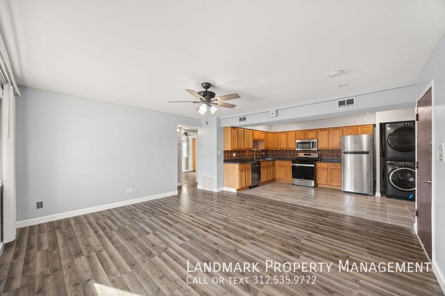 10440 Natoma Ave Unit 6 property image