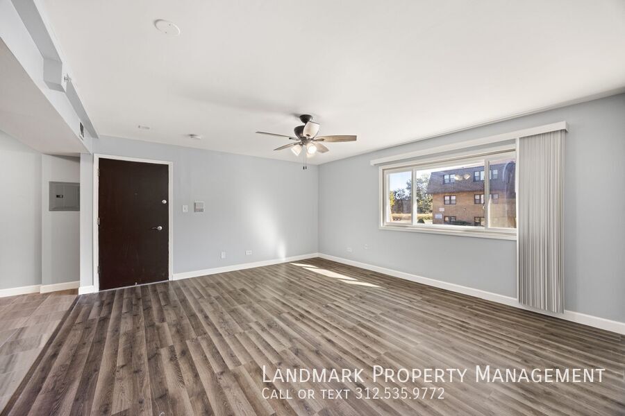 10440 Natoma Ave Unit 6 property image