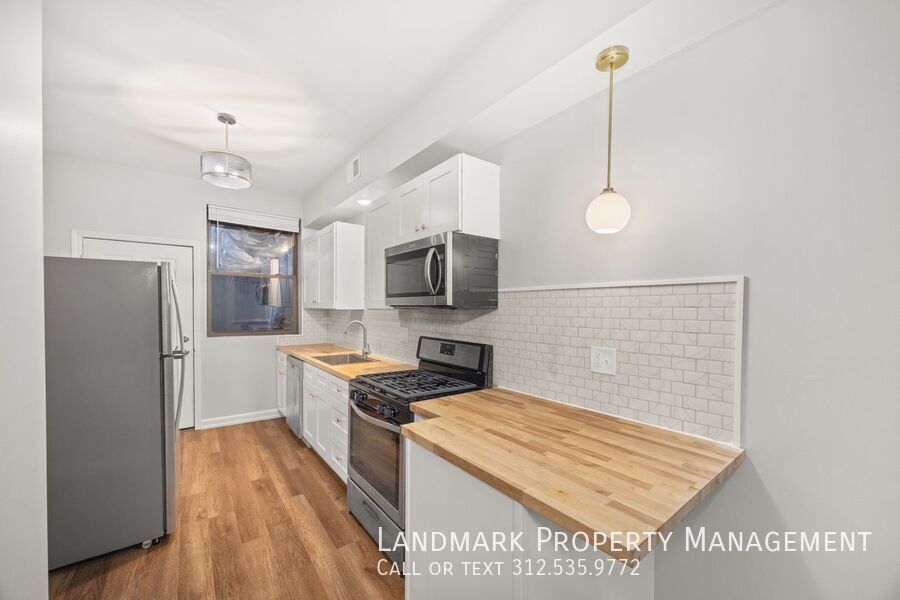 4725 S Forrestville Ave Unit 3 property image