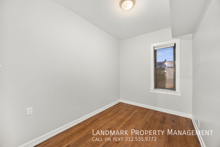 4725 S Forrestville Ave Unit 3 property image