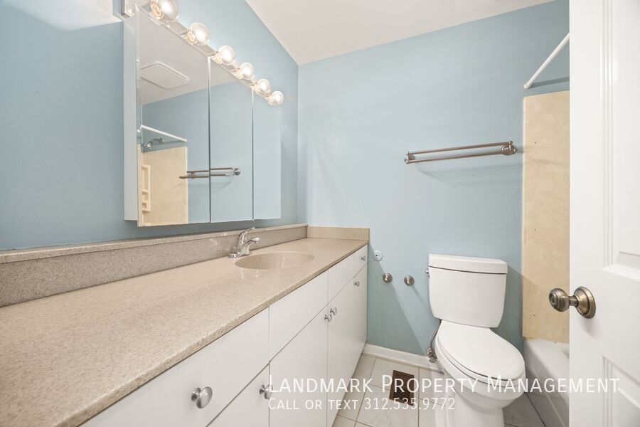 824 S May St Unit B property image