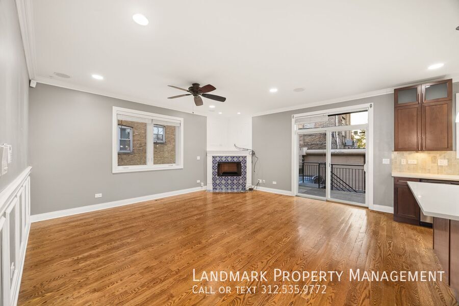 4208 N Albany Ave Unit 1R property image