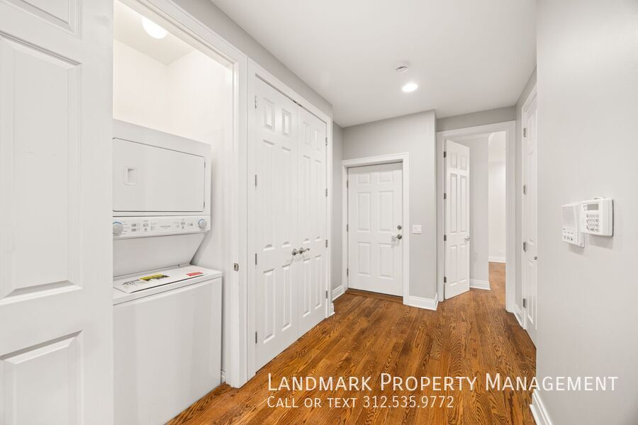 4208 N Albany Ave Unit 1R property image