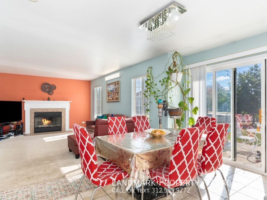 20857 W Brentwood Ct property image