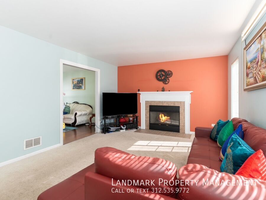 20857 W Brentwood Ct property image