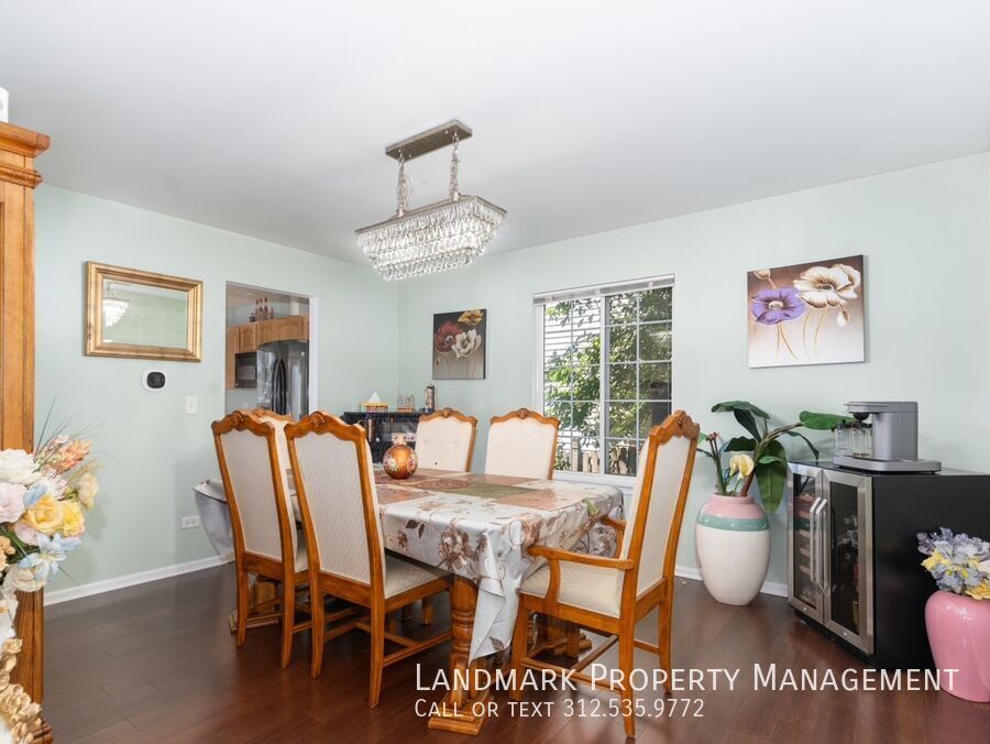 20857 W Brentwood Ct property image