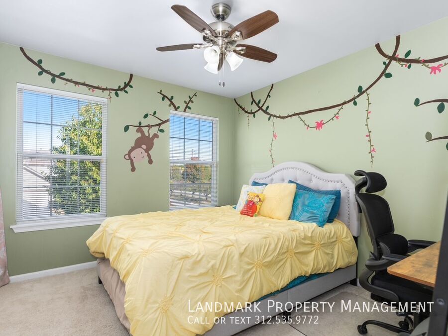 20857 W Brentwood Ct property image