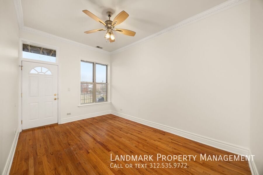 4856 S. Prairie Ave Unit 2 property image