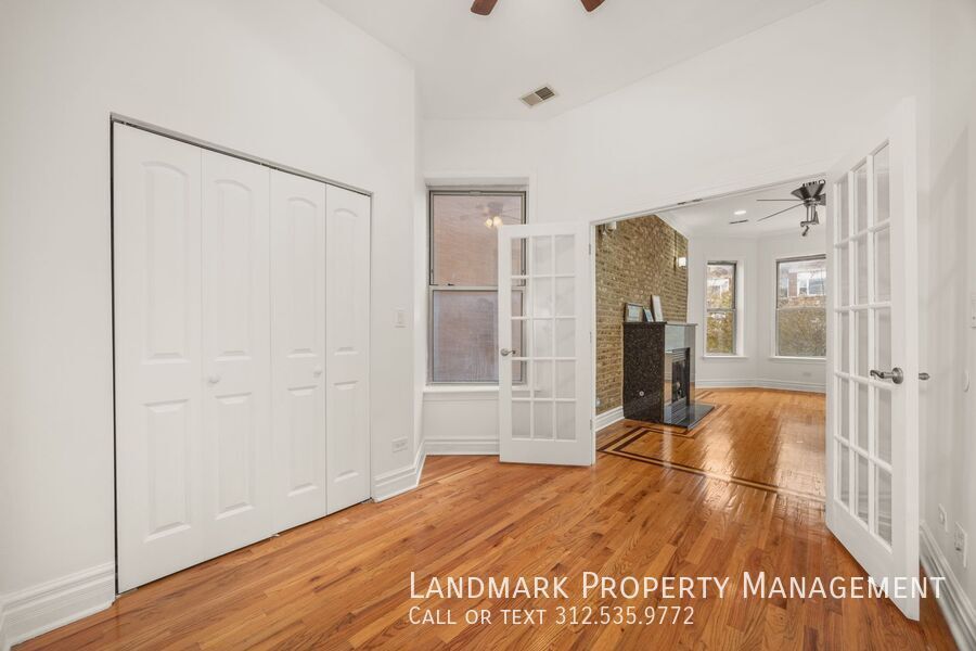 4856 S. Prairie Ave Unit 2 property image