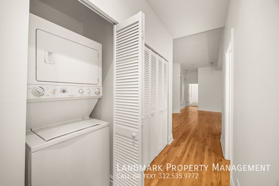 4856 S. Prairie Ave Unit 2 property image