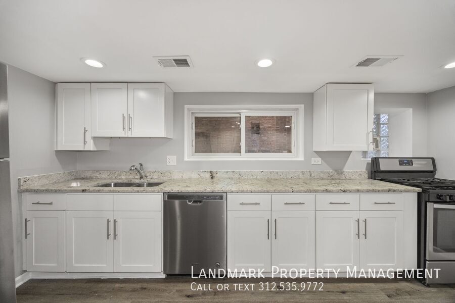 3817 N Sawyer Ave Garden Unit property image