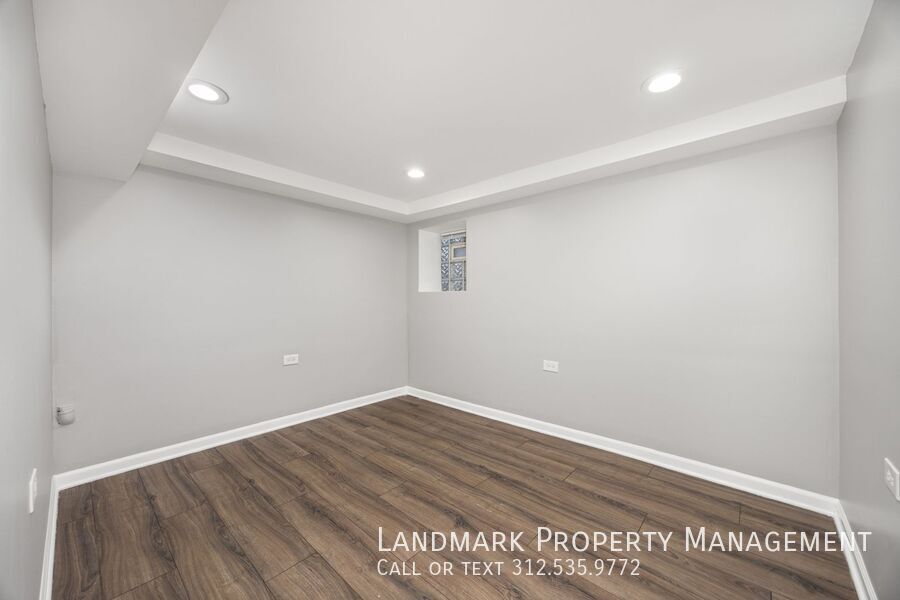 3817 N Sawyer Ave Garden Unit property image